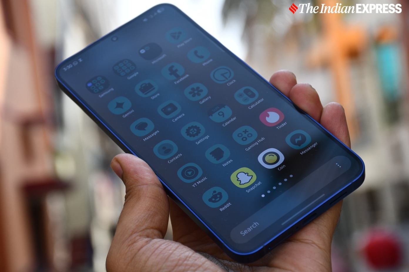 Samsung Galaxy S25+ review.